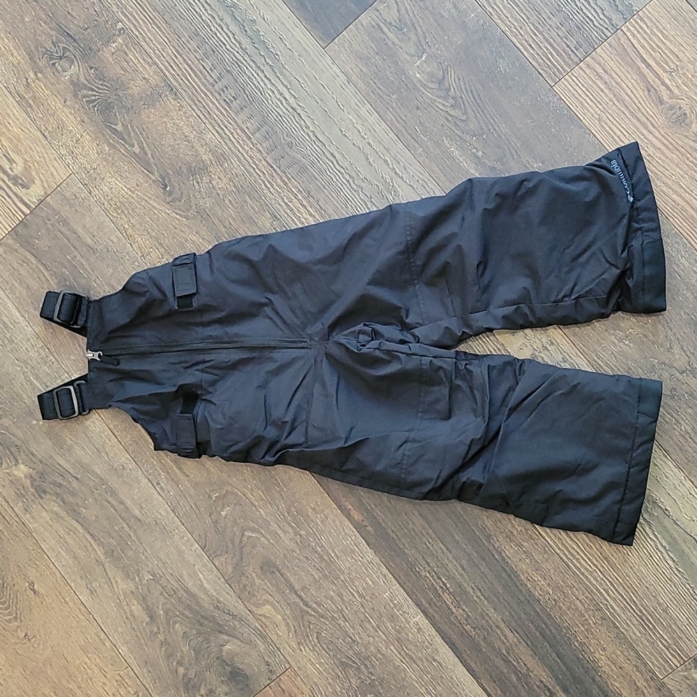 Columbia Black Adjustable Snowpants w/ Outgrown System